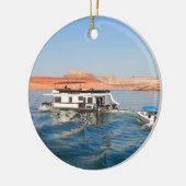 Woningen voor de boerenindustrie, meer van Powell, Keramisch Ornament (Links)