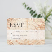 Wood Cut Slice Mail in een rustieke bruiloft RSVP Kaartje (Staand voorkant)