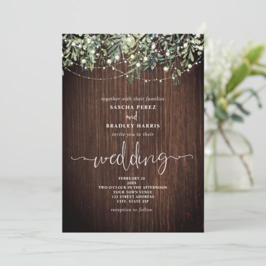 Wood Greenery String Lights Wedding Invitation Kaart (Staand voorkant)