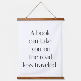 Wood met bovenzijde tegen de muur hangend wandkleed