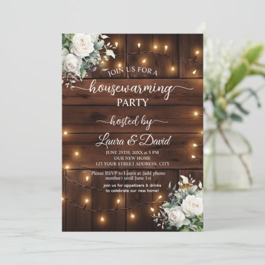 Wood Rustic String Lights Housewarming Party Kaart (Staand voorkant)