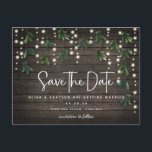Wood String Lights Script Wedding Save the Date Briefkaart<br><div class="desc">Wood String Lights Script Wedding Save the Date - De perfecte Save the Date voor de bruid en bruidegom die houden van een rustiek thema. Rustiek hout met gloeiende string lichten handgeschreven stijl script typografie en opknoping groen. De achterkant van de sjabloon staat voor uw retour adres, en QR-code naar...</div>