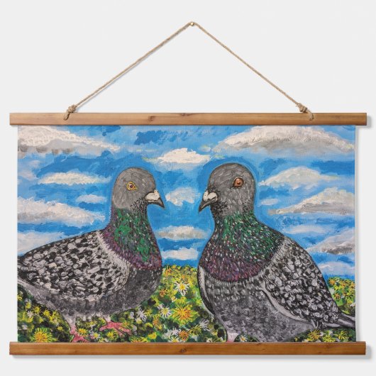Wood Topped Wall Tapestry of two pigeons Hangend Wandkleed (Voorkant)