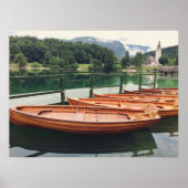 Wooden Boats in Lake Bohinj, Slovenië Foto Poster (Voorkant)