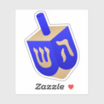 Wooden Dreidel Sticker<br><div class="desc">4 x 4-inch vinylsticker op maat met een afbeelding van een houten model. Een droom is een vierzijdige draaiende top, gespeeld tijdens de joodse vakantie van Hanukkah. Elke zijde van het beer heeft een letter van het Hebreeuwse alfabet. Zie het gehele collectie Hanukkah Sticker onder de categorie CARDS & STICKERS...</div>