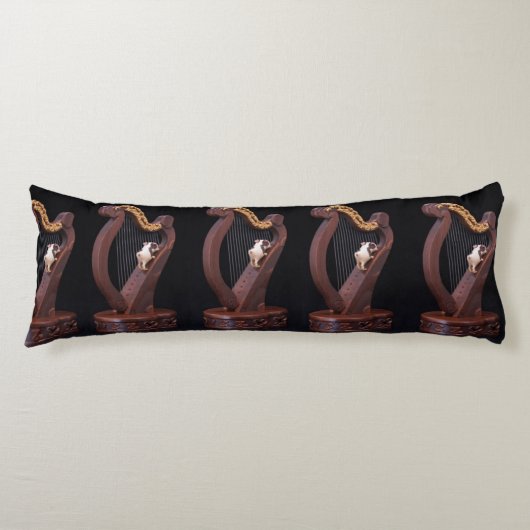 Wooden Harp Harmony Body Pillow Lichaamskussen (Voorkant)