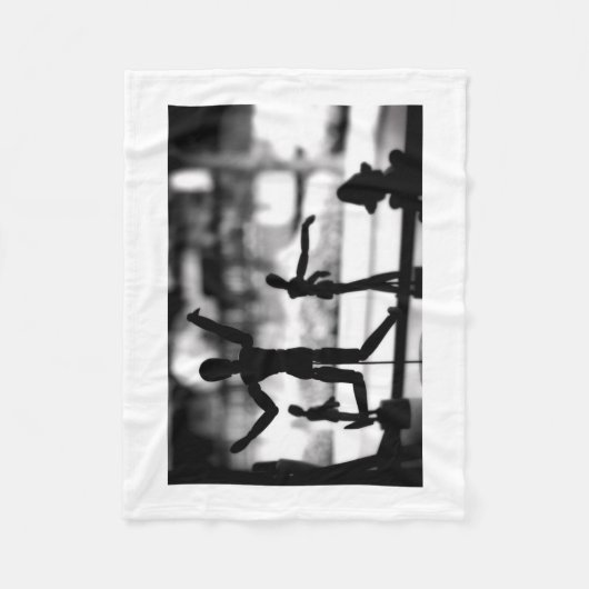 Wooden Puppet BW Fleece Deken (Voorkant)