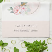 Wooden Whisk Blush Waterverf Floral Chef Logo Theedoek (Gevouwen)