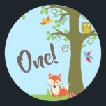 Woodland Animal Birthday Cute Kinder Forest Friend Ronde Sticker<br><div class="desc">Dit kind schattige bosafendierthema is perfect voor je eerste verjaardagsfeestje! Geweldig voor een schattig kind dat in de lente geboren is,  of een beetje dat van bosrijke dieren houdt. Een eerste verjaardagsthema past bij een bos avontuur!</div>