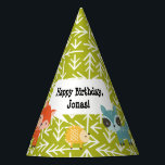 Woodland Animal Gepersonaliseerde Partij Petten Feesthoedjes<br><div class="desc">Deze gepersonaliseerde petten zijn versierd met heldere en kleurrijke houtlanddieren en zijn ideaal voor een kinderverjaardagsfeestje of voor uw eigen speciale evenement. Een schattige blauwe uil, een oranje vos, een gele egel, een blauwe wasbeer en een bruin hert versieren deze feestelijke petten. De petten hebben een voorjaarsgroene pattereerde achtergrond. Gebruik...</div>