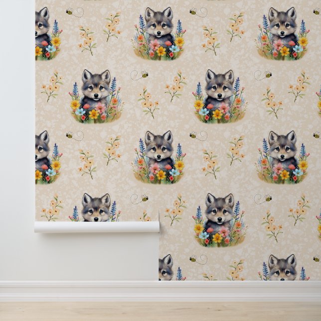 Woodland Animals Baby Wolf Cub Greenery op Cream Behang (Applicatie)