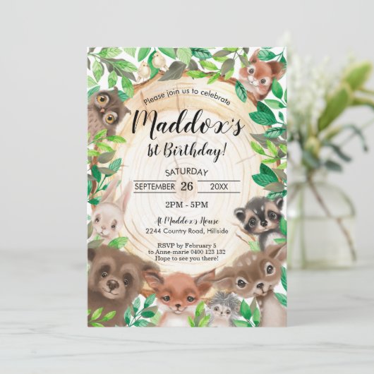 Woodland Animals Birthday Invitation Greenery Kaart (Staand voorkant)