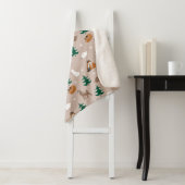 Woodland Animals Pattern Snow Covered Trees Brown Sherpa Deken (In situ)