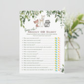 Woodland Baby shower Raad wie moeder of vader spel Kaart (Staand voorkant)