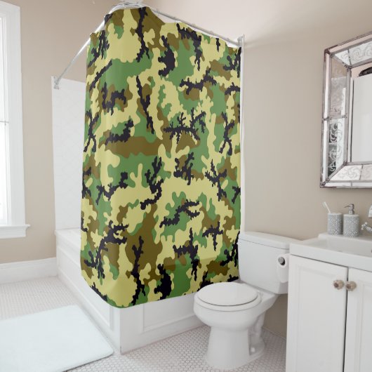 Woodland camouflage douchegordijn (In situ)