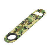 Woodland camouflage speed flessenopener (Voorkant Gekanteld)
