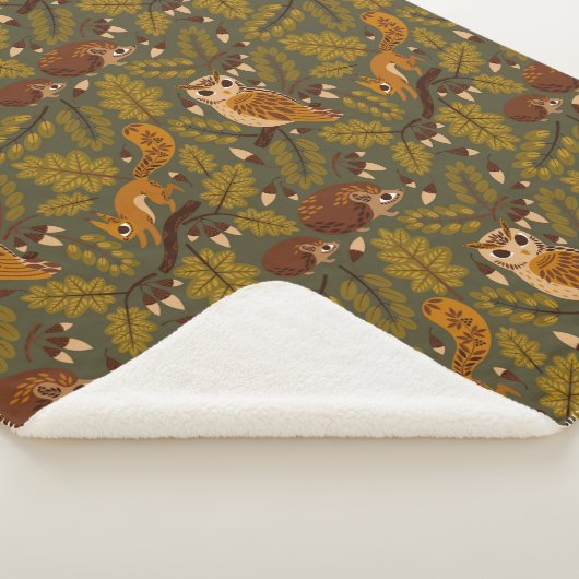Woodland Creatures and Leaves Pattern Sherpa Deken (3/4)