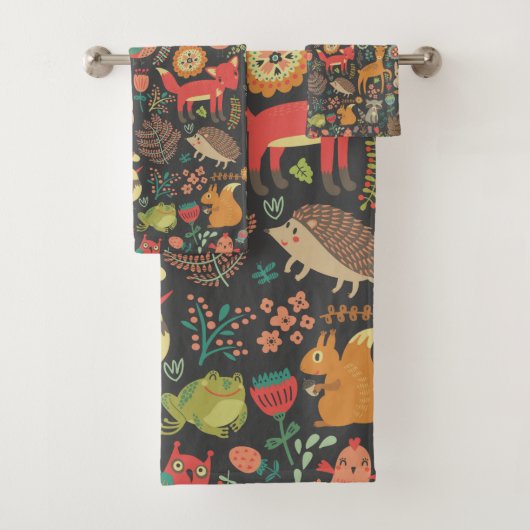 Woodland Critters Cottcore Folk Art Bad Handdoek (Insitu)