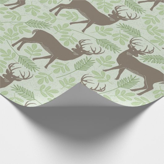 Woodland Deer Foliage Green Brown Pattern Cadeaupapier (Hoek)