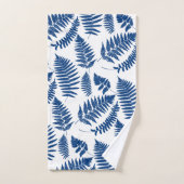 Woodland Fern Pattern, Cobalt Blue op White Bad Handdoek (Handdoek)