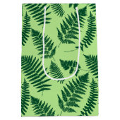 Woodland Fern Pattern, Emerald and Light Green Medium Cadeauzakje (Achterkant)