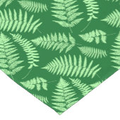 Woodland Fern Pattern, Light and Dark Green Korte Tafelloper (Hoek)