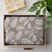Woodland Fern Pattern, Taupe Tan en White Tissuepapier (Geschenk)