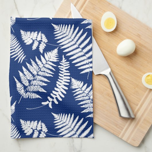 Woodland Fern Pattern, White on Cobalt Blue Theedoek (Quarter Fold)