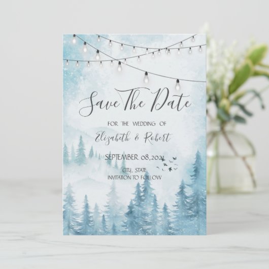 Woodland, Forest, Pine Trees lichten de datum op Save The Date (Staand voorkant)