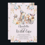 Woodland Friends Wild One verjaardagsuitnodiging Kaart<br><div class="desc">Schattigee bosdieren wilde een meisjes verjaardag Uitnodiging met een coördinerende rug.</div>
