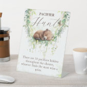 Woodland Greenery Baby shower Fopspeen Hunt Game Reclamebord Met Voetstuk (Insitu)