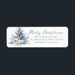 Woodland Pine Deer Christmas Return Adres Etiket<br><div class="desc">Een baby hert is genesteld in een winter dennenbos. Merry Christmas is geschreven in een eenvoudig script boven het retouradres. Alle teksten kunnen bewerkt worden.</div>