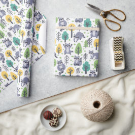 Woodland Playful Raccoons Cadeaupapier