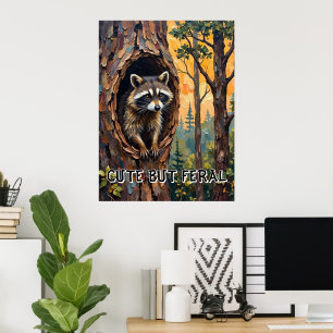 Woodland Portrait: wasbeer in een vogelnest Poster
