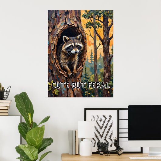 Woodland Portrait: wasbeer in een vogelnest Poster (Thuiskantoor)
