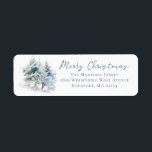 Woodland Rabbit Christmas Return Adreslabel Etiket<br><div class="desc">Rustieke bosscène met een konijnenfamilie die stoeien in een besneeuwd dennenbos. Merry Christmas is geschreven in een eenvoudig script boven het retouradres. Alle teksten kunnen bewerkt worden.</div>