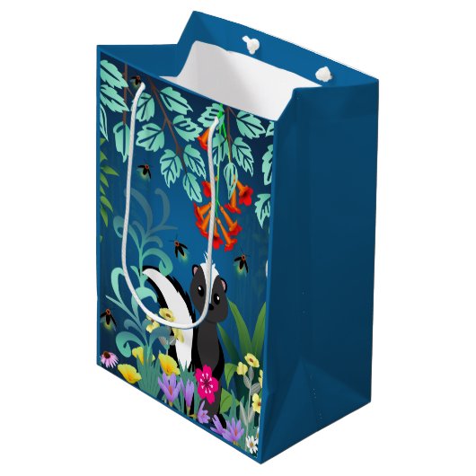 Woodland Skunk Medium Cadeauzakje (Voorkant Gekanteld)