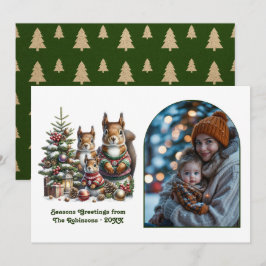 Woodland Squirrel Family Cozy Forest Christmas Feestdagenkaart