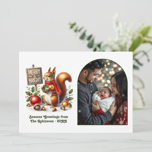 Woodland Squirrel Merry and Bright Forest Photo Feestdagenkaart (Staand voorkant)