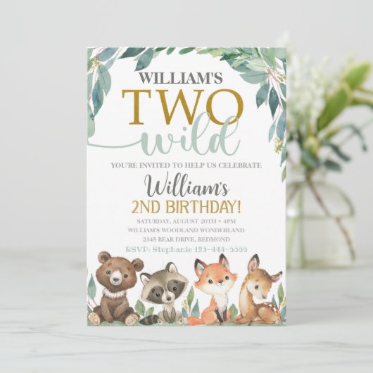 Woodland Verjaardag Uitnodiging Twee Wild Uitnodig (Staand voorkant)