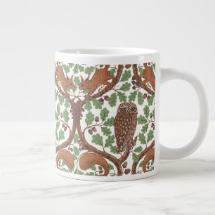 Woodland Whispers/Uilen en Eekhoorns in de Eik/mo Grote Koffiekop