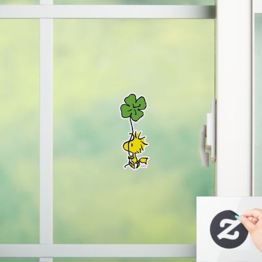 Woodstock Carry Shamrock Raamsticker (Huis)