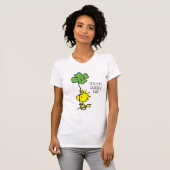 Woodstock Carry Shamrock T-shirt (Voorkant volledig)