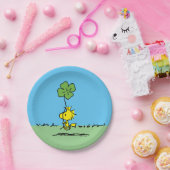 Woodstock Carrying Shamrock Papieren Bordje (Feest)