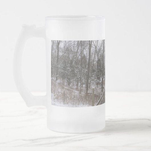 Woody Snow Day Frosted Glass Beer Mok (Links)