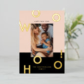 Woohoo! Happy New Year Minimale Bold Letters Foto Folie Feestdagenkaart (Staand Voorkant)