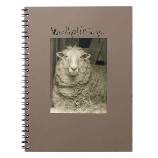 "Woolgatherings" notitieboek van Notforgotten Farm (Voorkant)