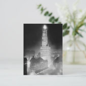 Woolworth Building 's nachts, 1920 Briefkaart (Staand voorkant)