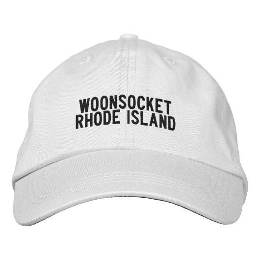 WOONSOCKET Rhode Island Hoed Geborduurde Pet (Voorkant)
