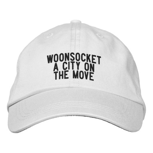 WOONSOCKET Rhode Island Hoed Geborduurde Pet (Voorkant)